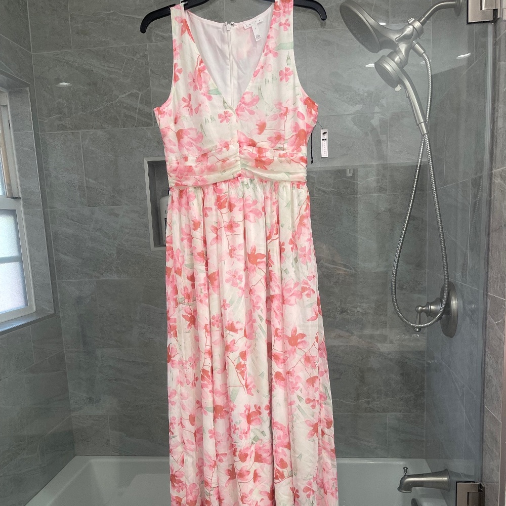 Leith White Lush Watercolor NWT Size S